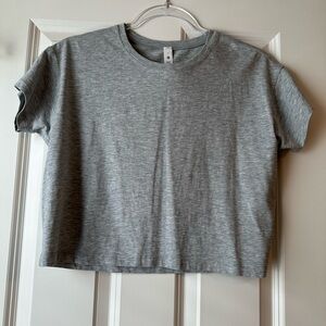NWOT lululemon Cates Tee